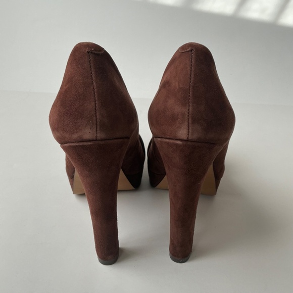 NWT MRKT Claire Chocolate Brown Faux Suede Heels with bow Size 9.5 - Picture 7 of 8